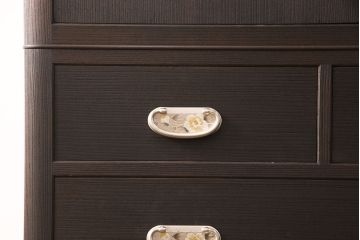 加茂桐箪笥をリペア&カスタム!高品質リペアを施し、落ち着いた茶色に着色。(総桐たんす、和タンス、衣装箪笥、着物箪笥)