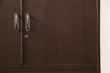 加茂桐箪笥をリペア&カスタム!落ち着いた茶色に着色仕上げ。(総桐たんす、着物箪笥、和タンス)