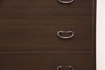 加茂桐箪笥をリペア&カスタム!落ち着いた茶色に着色仕上げ。(総桐たんす、着物箪笥、和タンス)