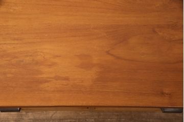 イギリスヴィンテージのデスクをリペア&カスタム!取っ手を交換し、元の色味を生かした自然な仕上げに。(平机、ワークデスク)