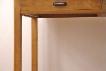 イギリスヴィンテージのデスクをリペア&カスタム!取っ手を交換し、元の色味を生かした自然な仕上げに。(平机、ワークデスク)