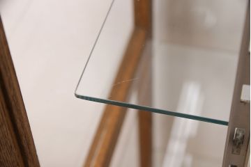 アンティークガラスケースの見た目を変えずに綺麗にリペア!(ショーケース、陳列棚、店舗什器)