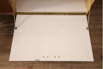 サイドボードをリペア&カスタム!棚板の高さを調整できるようダボを追加。(収納棚、戸棚、キャビネット)