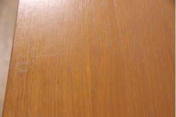 サイドボードをリペア&カスタム!棚板の高さを調整できるようダボを追加。(収納棚、戸棚、キャビネット)