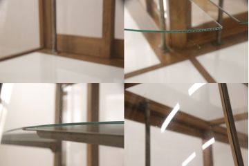 ガラスケースの見た目を変えずに綺麗にリペア!(陳列棚、Rガラスケース)