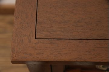 ドレクセルヘリテイジのチェストをリペア&カスタム!引き出し2杯をフラップダウン扉に加工し、片方の内部にスライドレールを取り付け使いやすくリメイク。(サイドボード、リビングボード)
