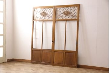 組子入りガラス戸2枚をリペア&カスタム!高さと幅をリサイズし、戸車を取り付け。(引き戸、建具)