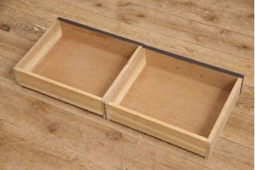 ガラス戸棚をリペア&カスタム!棚板を可動式に変更し、全体をマットブラックでペイント。(収納棚、キャビネット)