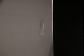 ガラス戸棚をリペア&カスタム!棚板を可動式に変更し、全体をマットブラックでペイント。(収納棚、キャビネット)