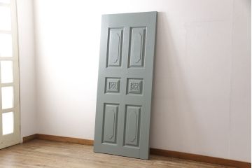 ドアをリペア&カスタム!くすんだ青緑色にペイント。(扉、建具)