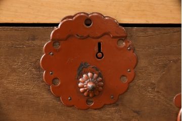 水屋箪笥をリペア&カスタム!奥行きを浅くリサイズし、新たに天板を取り付け。(サイドボード、引き出し、重ね箪笥)