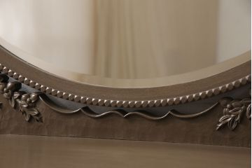ドレッサー&チェアセットの見た目を変えずに綺麗にリペア!(鏡台)