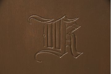 ドレッサー&チェアセットの見た目を変えずに綺麗にリペア!(鏡台)