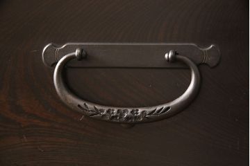 仙台タイスをリペア&カスタム!天板と背板を取り付け、カウンターとして使えるようリメイク。(衣装箪笥、サイドボード)