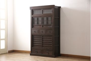 和製アンティークの水屋箪笥をリペア&カスタム!建具をモールガラス戸にリメイクし、内部は可動式の棚板を追加。(戸棚、キャビネット)