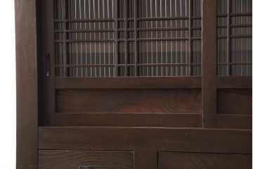 和製アンティークの水屋箪笥をリペア&カスタム!建具をモールガラス戸にリメイクし、内部は可動式の棚板を追加。(戸棚、キャビネット)