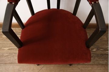 回転イスをリペア&カスタム!クッション座面を張り、木部は濃い茶色に着色し仕上げ。(ドクターチェア、アームチェア)