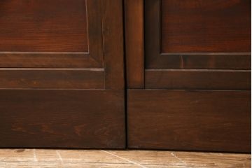 裏障子付き格子戸4枚をリペア&カスタム!高さと幅をリサイズし、上下の桟はフラットにし戸車を取り付け。本体をダークブラウンに着色し仕上げ。(引き戸、障子戸)