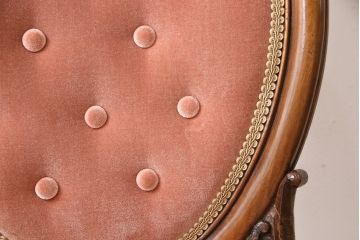 イギリスアンティークの子供用チェアの見た目を変えずに綺麗にリペア!(椅子)