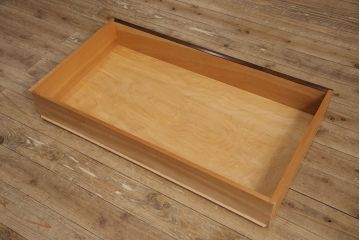 松本民芸家具のワードローブをリペア&カスタム!棚受けと取り外し可能な棚板を12枚製作・設置。(洋服タンス、衣装箪笥)