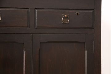 大正期のサイドキャビネットをリペア&カスタム!雰囲気をそのままに傷や割れ・痛み部分を修理。1トーン落ち着いた色味に着色仕上げ。(収納棚、戸棚、サイドボード、引き出し)