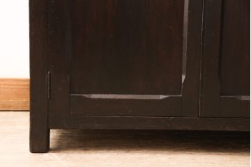 大正期のサイドキャビネットをリペア&カスタム!雰囲気をそのままに傷や割れ・痛み部分を修理。1トーン落ち着いた色味に着色仕上げ。(収納棚、戸棚、サイドボード、引き出し)