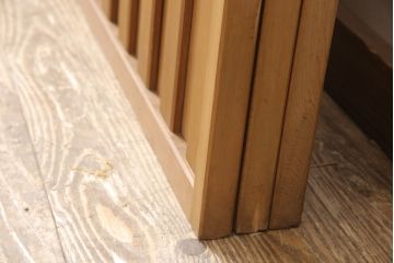 御簾戸4枚をリペア&カスタム!指定箇所に引手をとりつけ。現状の雰囲気をそのままにクリアワックス仕上げ。(簾戸、簀戸、葭戸、夏障子、すど、葦戸)