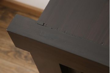 明治期の近江水屋箪笥キャビネットをリペア&カスタム!天板の出っ張りを取り外し、棚板を新材に交換。引き戸の網をガラスに交換。1トーン落ち着いた色味に着色仕上げ。(収納棚、戸棚、食器棚、サイドボード)