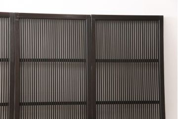明治大正期の格子戸4枚をリペア&カスタム!リサイズし、現状の色味に合わせて着色仕上げ。(引き戸、建具)
