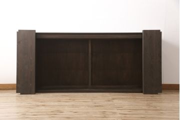 戸棚をリペア&カスタム!ヒノキ無垢材の天板を取り付け、現状の色味に合わせて着色し、ワックスで仕上げ。(収納棚、キャビネット、サイドボード)