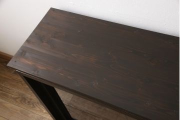 戸棚をリペア&カスタム!ヒノキ無垢材の天板を取り付け、現状の色味に合わせて着色し、ワックスで仕上げ。(収納棚、キャビネット、サイドボード)