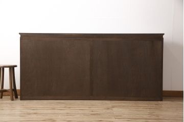 戸棚をリペア&カスタム!ヒノキ無垢材の天板を取り付け、現状の色味に合わせて着色し、ワックスで仕上げ。(収納棚、キャビネット、サイドボード)