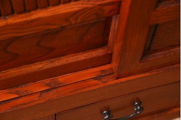 水屋箪笥をリペア&カスタム!既存の棚板を取り外し、新たにヒノキ無垢材の可動式棚板を製作・取り付け。天板裏を補強。(収納棚、戸棚、キャビネット、食器棚、サイドボード)