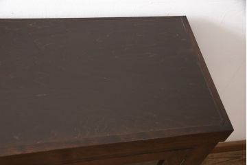 松本民芸家具の収納棚をリペア&カスタム!木製脚を取り付け、本体に合わせて着色し仕上げ。(キャビネット、戸棚、本箱、ブックケース、サイドボード)