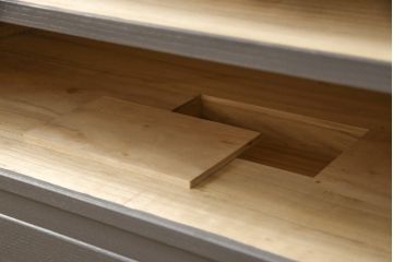 加茂桐箪笥をリペア&カスタム!内部はそのままに、外側を青みがかったダークグレーにペイント仕上げ。(並厚、着物箪笥、和タンス、収納箪笥、衣装タンス)