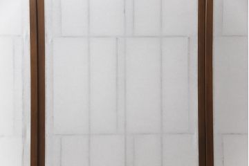 障子戸4枚をリペア&カスタム!リサイズし、戸車・引手金具を取り付け。障子はプラスチック障子に張り替え。現状に近い色味に着色仕上げ。(引き戸、建具)