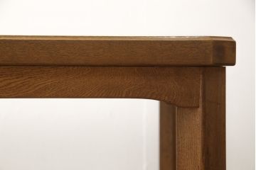 ビンテージのダイニングテーブルをリペア&カスタム!高品質リペアを施し、天板を脚の色と合わせて着色仕上げ。(4人掛け、机)