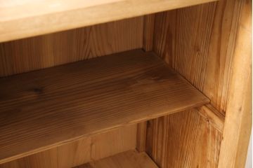 昭和中期の鉄脚付き収納棚の見た目を変えずに綺麗にリペア!クリアワックス塗装で仕上げ。(戸棚、飾り棚、オープン棚)