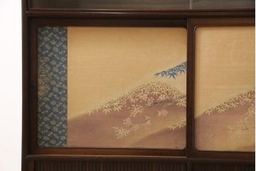 アンティークの蛇腹戸(シャッター)付き収納棚の見た目を変えずに綺麗にリペア!木部や接合部・可動部を調整し、キズを消して補修。蜜?ワックスで仕上げ。(茶棚、戸棚)