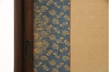 アンティークの蛇腹戸(シャッター)付き収納棚の見た目を変えずに綺麗にリペア!木部や接合部・可動部を調整し、キズを消して補修。蜜?ワックスで仕上げ。(茶棚、戸棚)