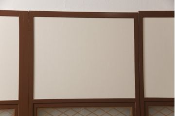 昭和後期の組子入りふすまをリペア&カスタム!リサイズし、開き戸として使えるよう仕様を変更。引手は埋木処理。襖紙を張り替え、本体は現状に近い色味に着色仕上げ。(引き戸、帯戸)