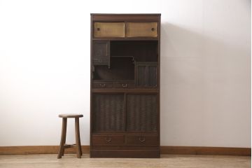 大正時代の茶棚をリペア&カスタム!下段収納部は棚板を取り外し、新しいものに交換。全体を本来の色味を活かしつつ着色仕上げ。(茶箪笥、収納棚、飾り棚)