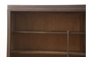 昭和中期のキャビネットの見た目を変えずに綺麗にリペア!清掃をし、天板補強と可動部の調整。風合いを最大限に残した仕上がりに。(戸棚、水屋箪笥、収納棚)