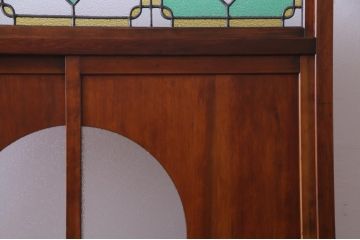 アンティークの引き戸付き衝立をリペア&カスタム!当時物の色ガラスを使用したオリジナルのステンドグラスをはめ込み、大正ロマンな雰囲気に。(つい立て、間仕切り、パーテーション)
