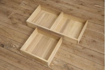 和製ビンテージの丸型茶棚の見た目を変えずに綺麗にリペア!桐材本来の美しさを活かした木地色仕上げ。(飾り棚、茶箪笥、水屋箪笥、収納棚、ヴィンテージ家具)