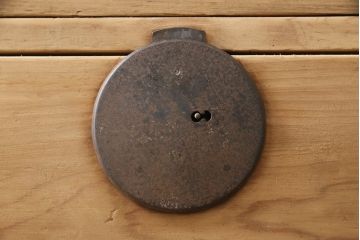 明治大正期の時代箪笥をリペア&カスタム!ストリップド加工を行い、鉄脚を取り付け。(和たんす、整理箪笥、収納箪笥、チェスト、引き出し)