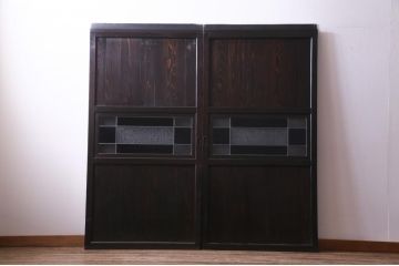 明治期のガラス帯戸2枚をリペア&カスタム!オリジナルのステンドグラスをはめ込み、濃い茶色で着色仕上げ。(引き戸、板戸、ガラス戸、建具)