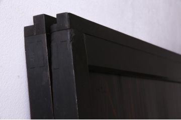 明治期のガラス帯戸2枚をリペア&カスタム!オリジナルのステンドグラスをはめ込み、濃い茶色で着色仕上げ。(引き戸、板戸、ガラス戸、建具)