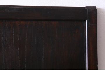 明治大正期の帯戸をリペア&カスタム!オリジナルのステンドグラスをはめ込み、濃い茶色で着色仕上げ。(引き戸、板戸、ガラス戸、建具)