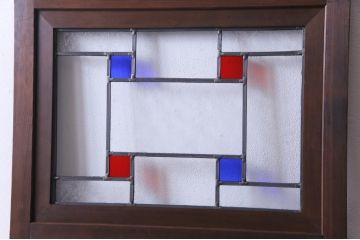 昭和初期の引き戸をリペア&カスタム!オリジナルのステンドグラスをはめ込み、自然な茶色で着色仕上げ。(ガラス戸、建具)